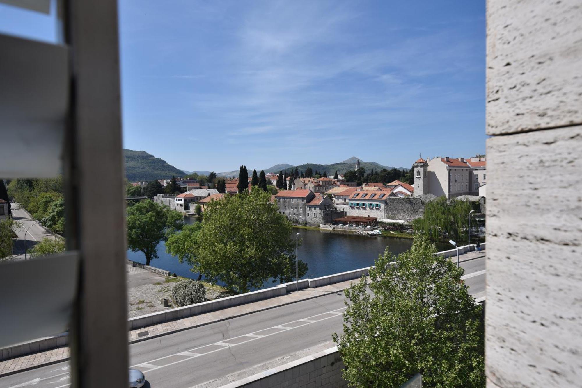 Hotel Sesto Senso Trebinje Esterno foto